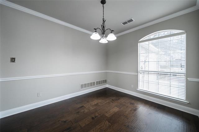 Building Photo - 412 Sparrow Hawk Dr