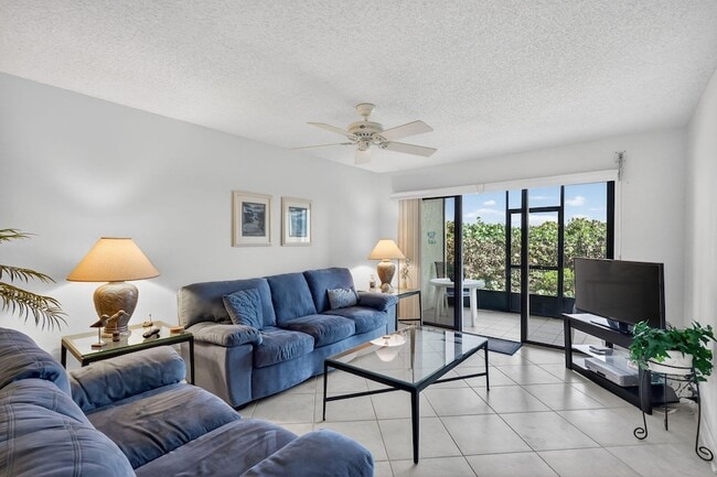 Building Photo - 7410 S Ocean Dr