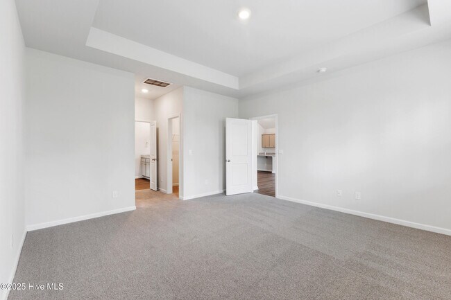 Building Photo - 2094 Willowleaf Dr