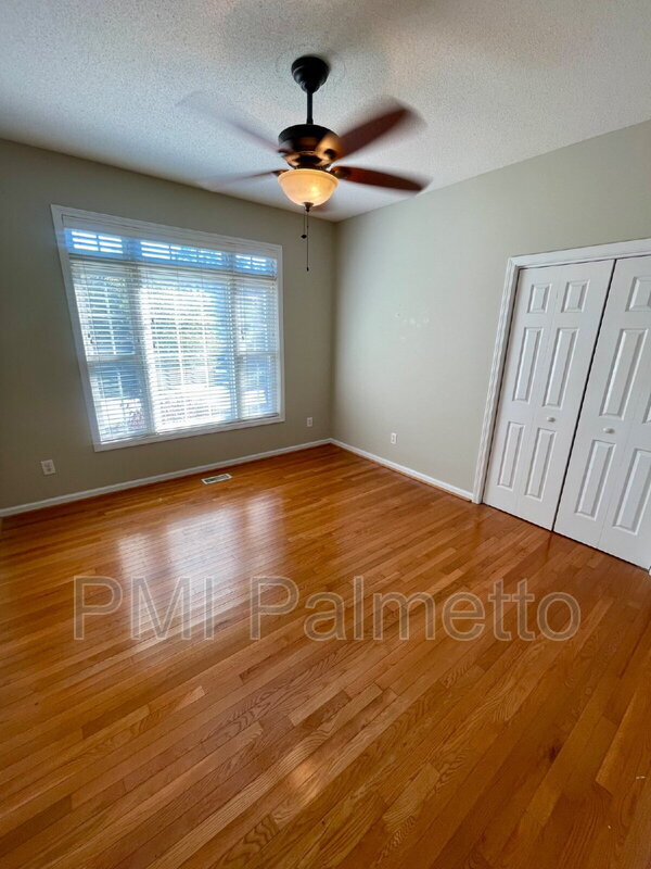 Building Photo - 1045 Mineral Creek Ct