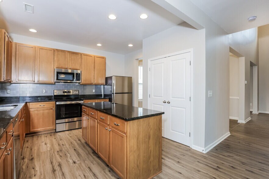 Building Photo - 316 Plott Hound Ln