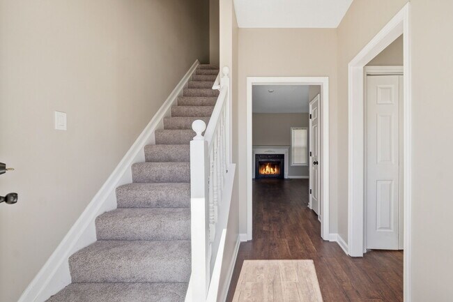 Building Photo - 5117 Buckline Ct NW