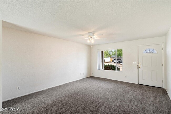 Building Photo - 3227 E Helena Dr