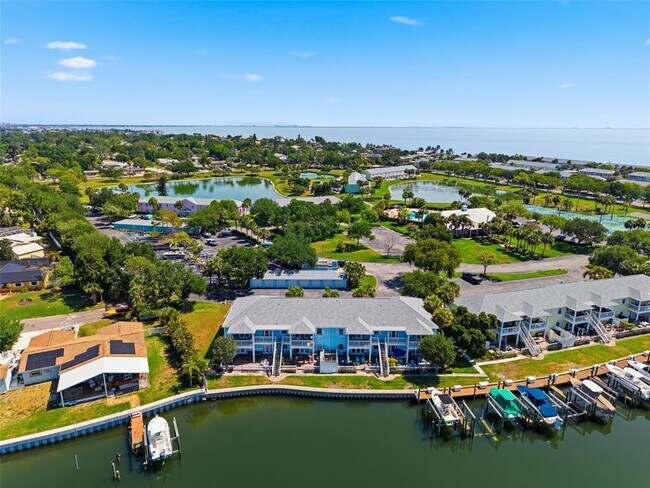 Building Photo - 4805 Cobia Dr SE
