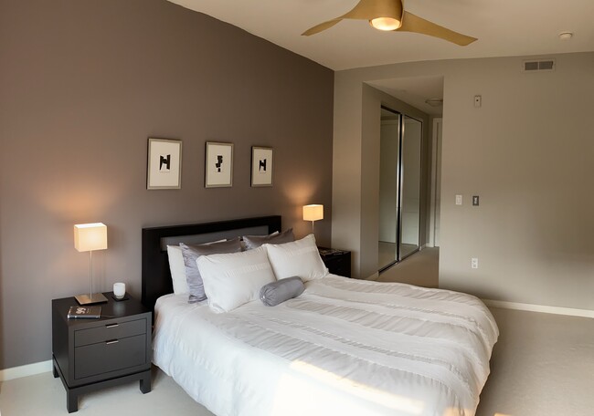 Bedroom - 88 Townsend St