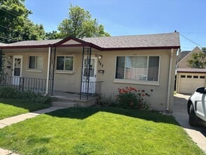 Building Photo - 347 N Washington Ave