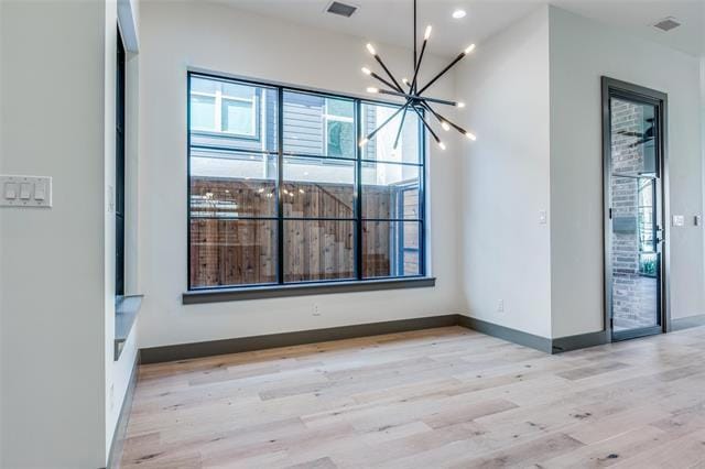 Building Photo - 3714 W Beverly Dr