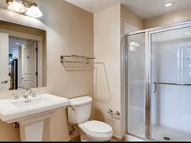 Building Photo - 7220 W Bonfils Pl