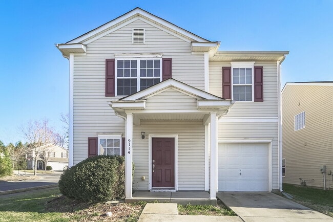Building Photo - 9114 Newfield St