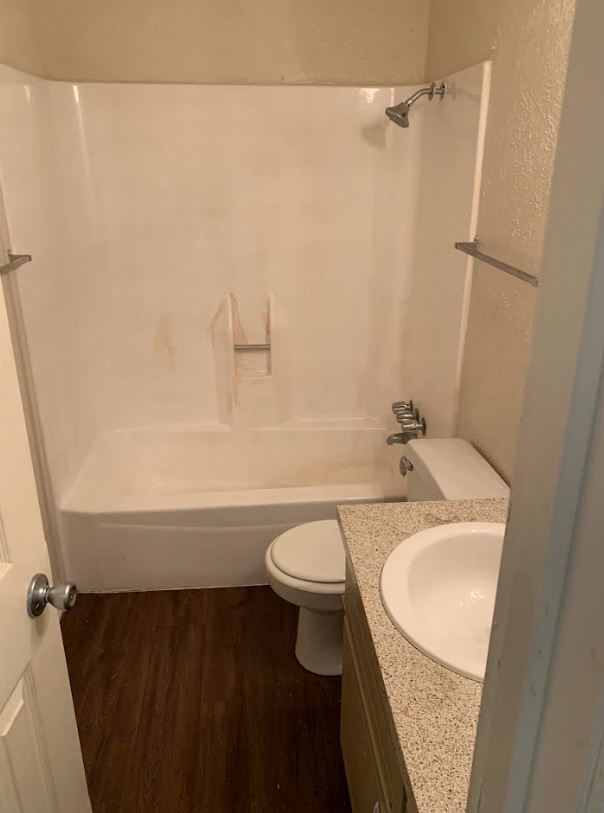 Building Photo - 2353 Jennifer Dr