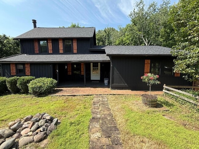 Building Photo - 3507 Stoney Hill Rd