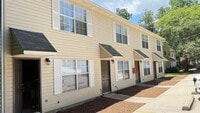 Building Photo - 1921 Larette Dr