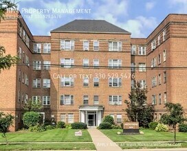 Building Photo - 3270 Warrensville Center Rd