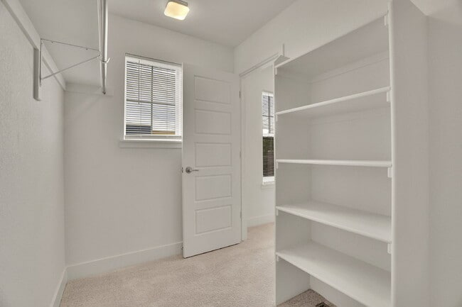 Building Photo - $2,680 - 2 Bed, 2.5 Bath Townhome in Broom...