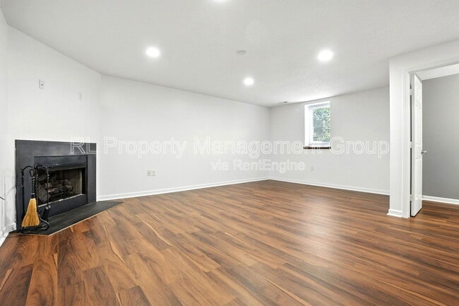Building Photo - 7237 Steel Dust Dr
