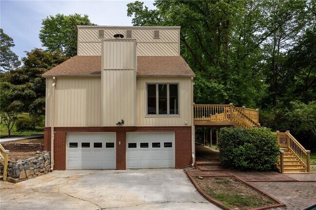 Building Photo - 4079 Dunnington Dr