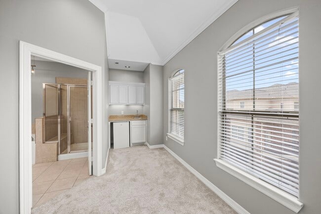 Building Photo - 7930 Stoneyway Dr