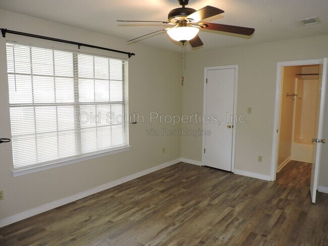 Building Photo - 3206 Raines St