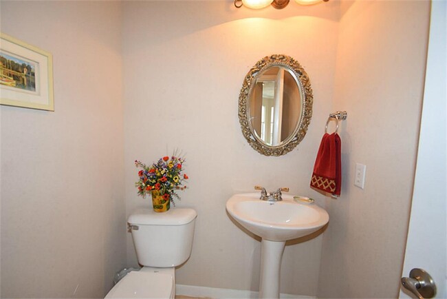Building Photo - 12103 Ensenada Canyon Ln