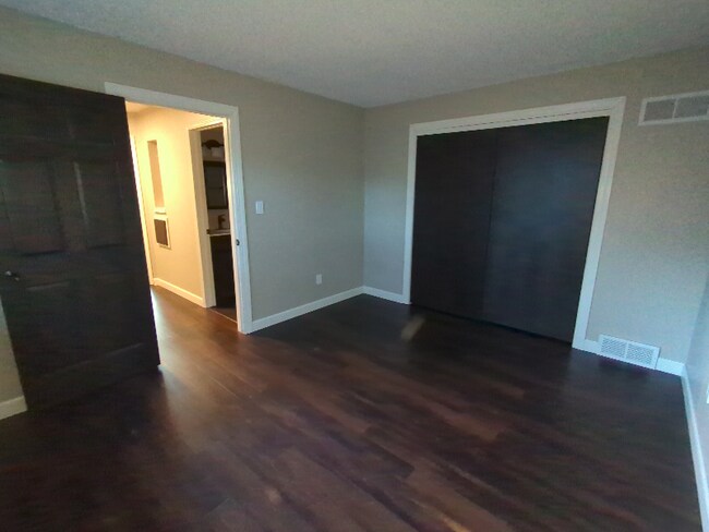 Building Photo - 1776 Milldrum St