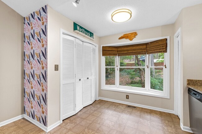 Building Photo - Spacious 4-Bedroom Carrboro Home with Dual Primary Suites & Community Amenities