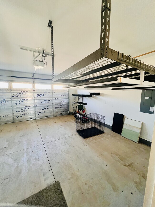 Building Photo - 108 Abaco Dr E