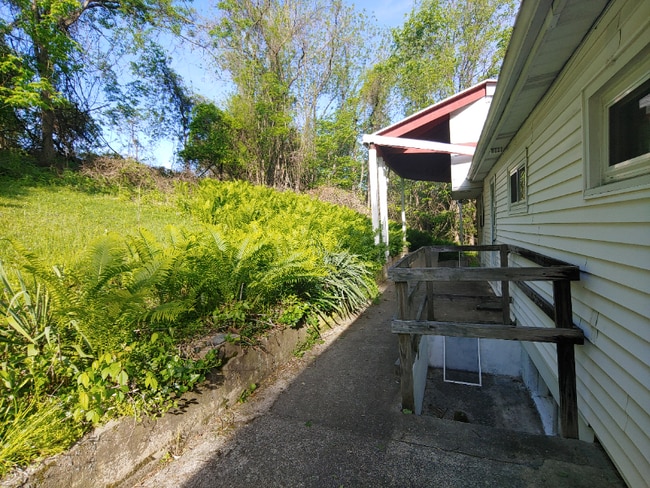 Building Photo - 2660 Fish Hatchery Rd