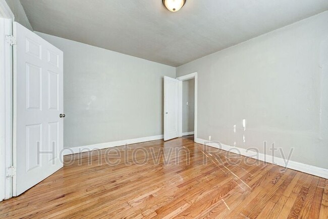 Building Photo - 2229 NW 12th St