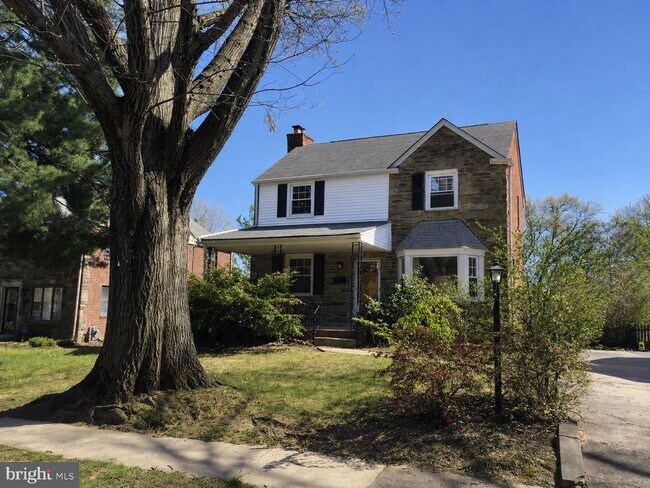 Building Photo - 1524 Knox Rd