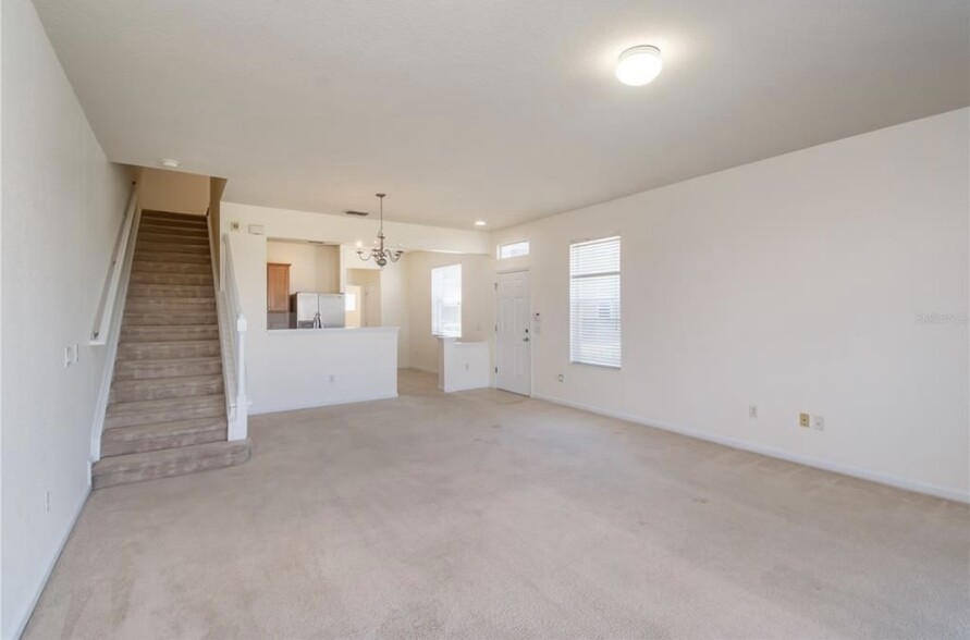 Building Photo - 4950 SW 45th Cir