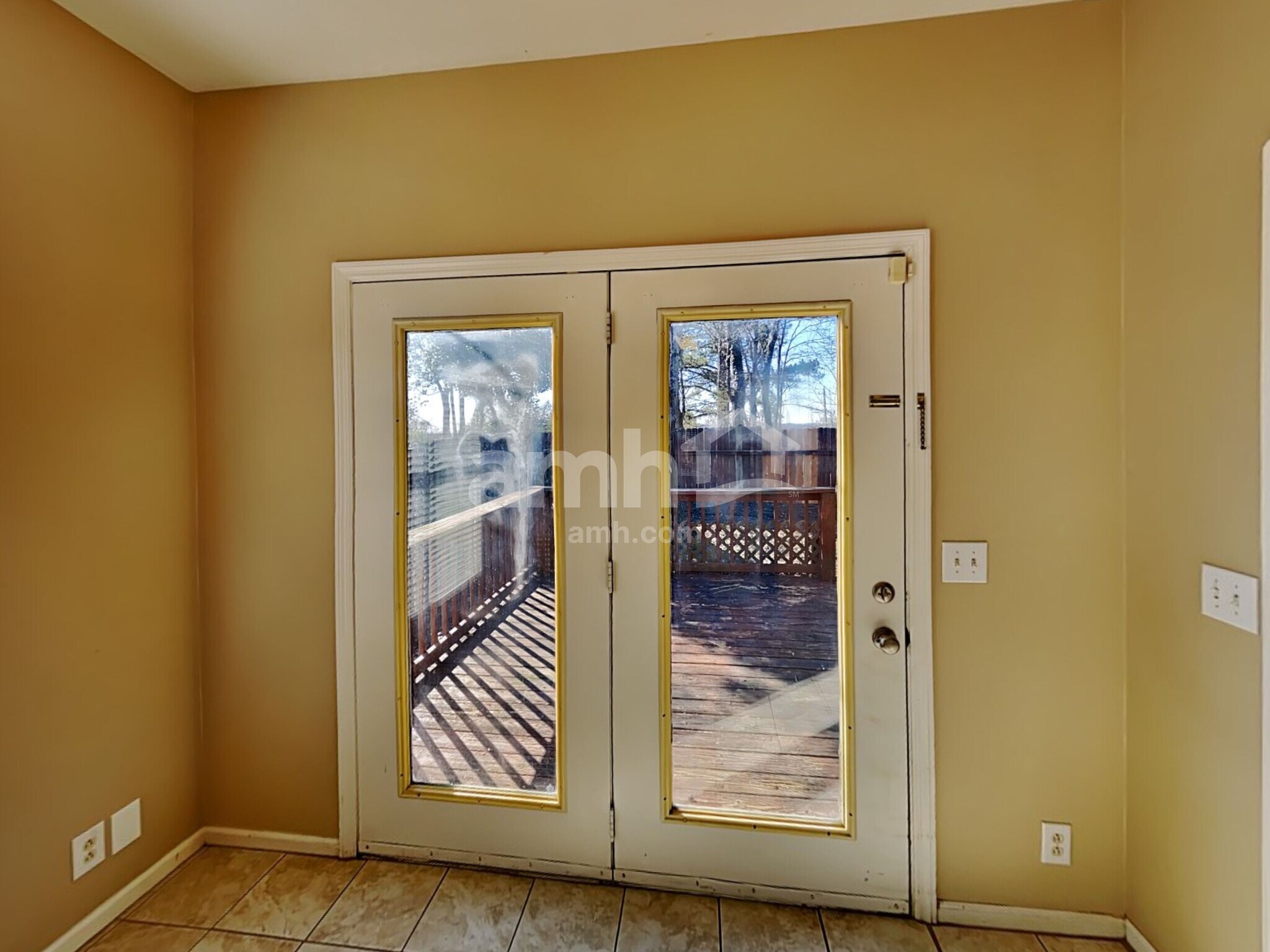 Building Photo - 720 Magnolia Trail