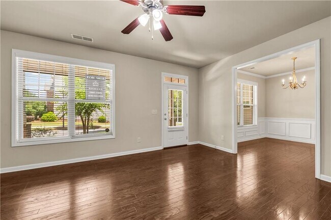 Building Photo - 559 Myrtle Trace Ln