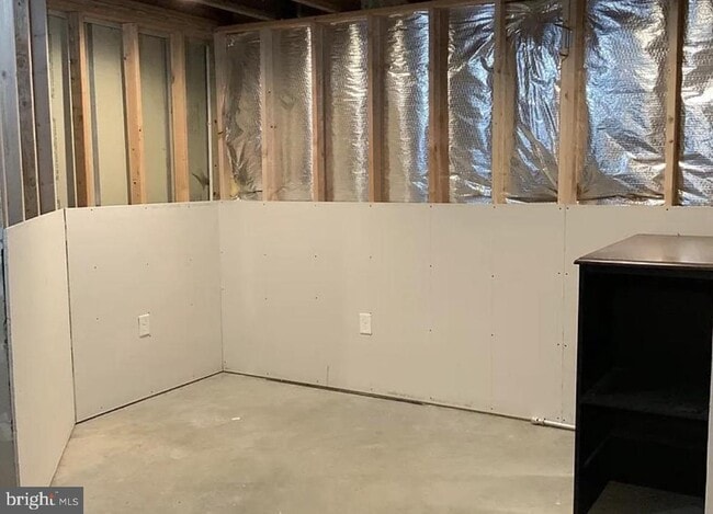Building Photo - 100 Quince Tree Dr