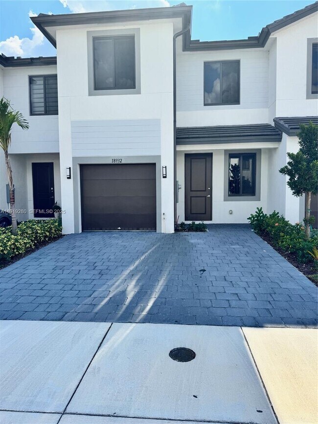 Building Photo - 18932 SW 344th Ter