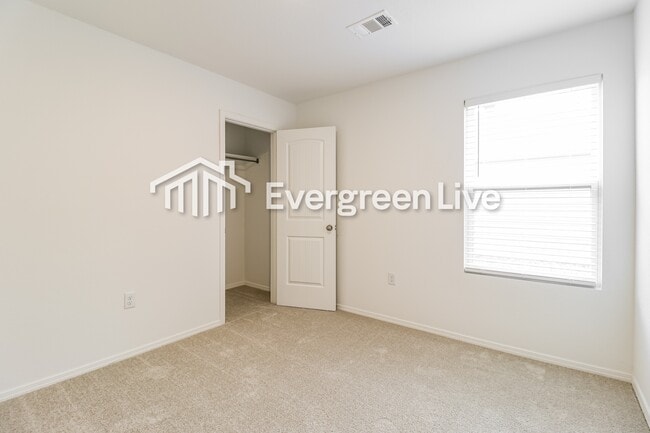 Building Photo - 108 Terrence Dr