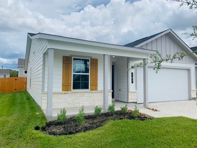 Building Photo - 107 Bering Dr