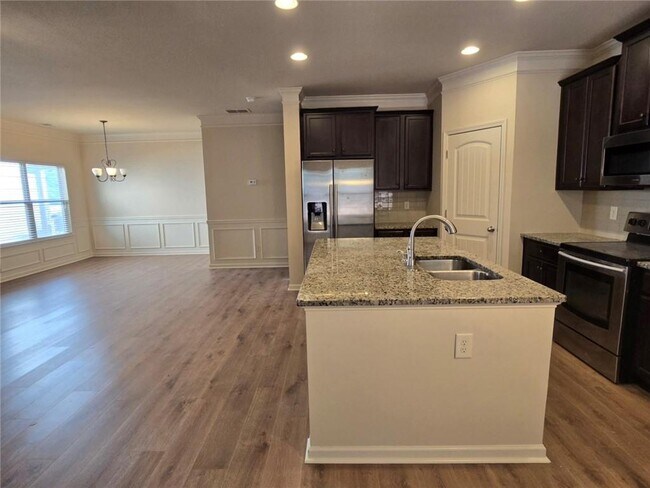 Building Photo - 3367 Greyhawk Crossing