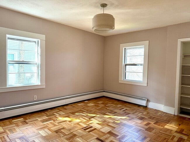 Building Photo - 90 Mill St