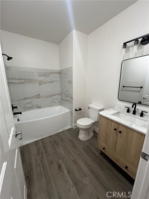 Building Photo - 1501 Front St