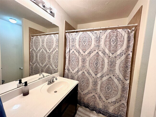 Building Photo - 2519 Horned Owl Dr