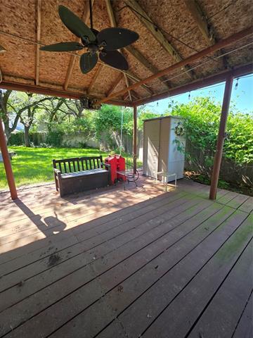 Building Photo - 1425 E Seneca Ct