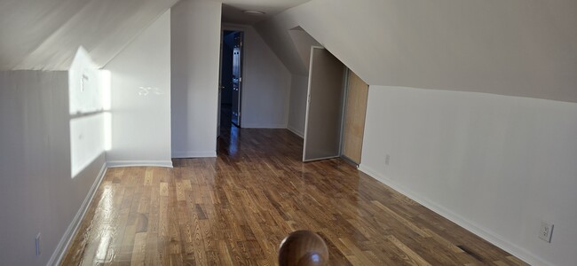 3rd floor open area - 3248 107th St