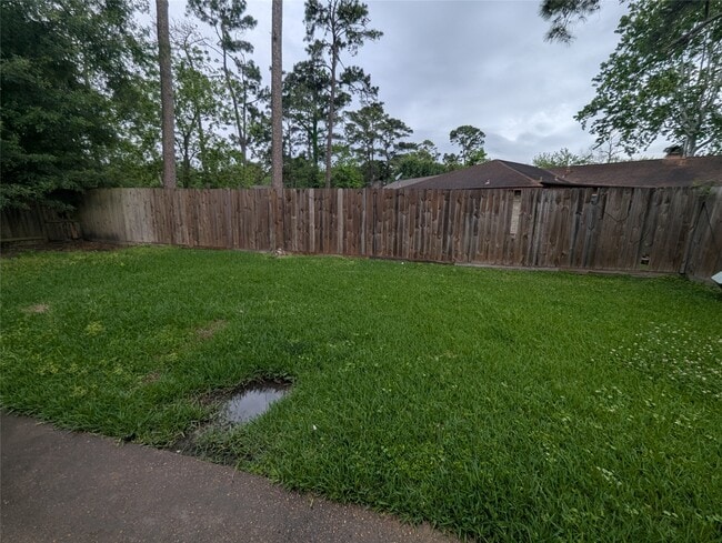 Building Photo - 15267 Morning Dove Dr