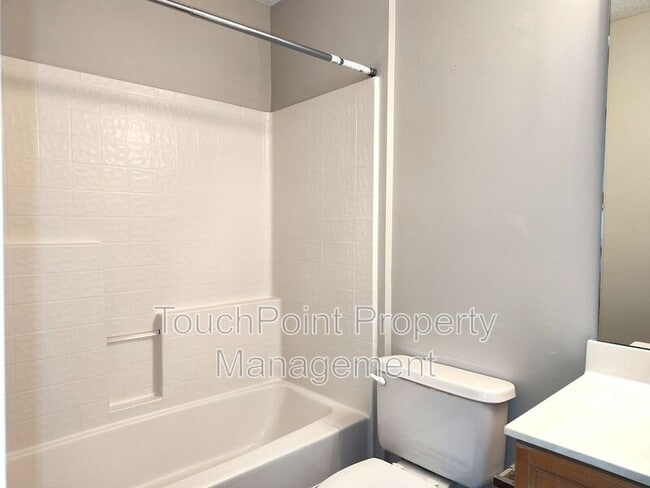 Building Photo - 4122 Melrose Club Dr