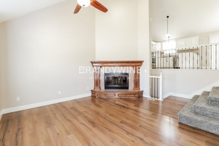 Building Photo - 303 Amesbury Dr