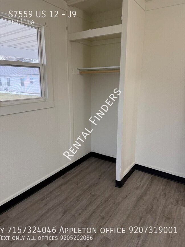 Building Photo - S7559 US-12