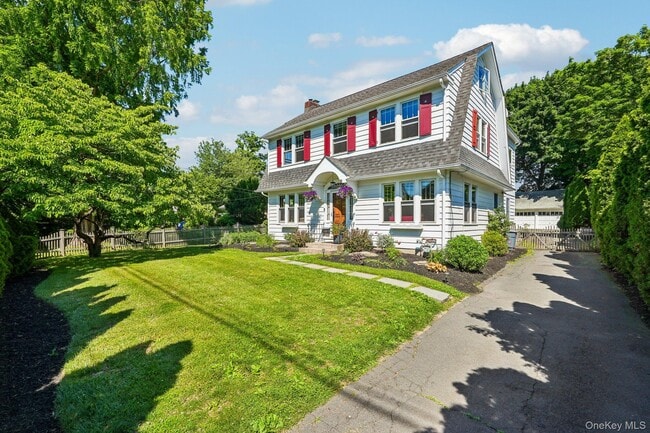 Building Photo - 281 Piermont Ave
