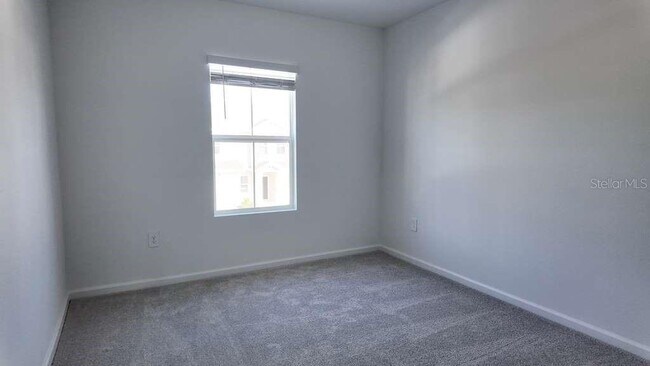 Building Photo - 2746 Skyline Lp