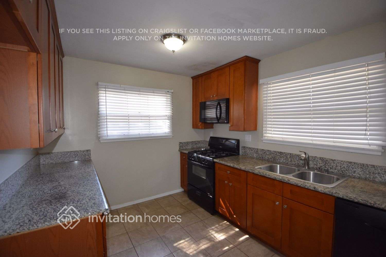 Building Photo - 11240 Gaviota Ave