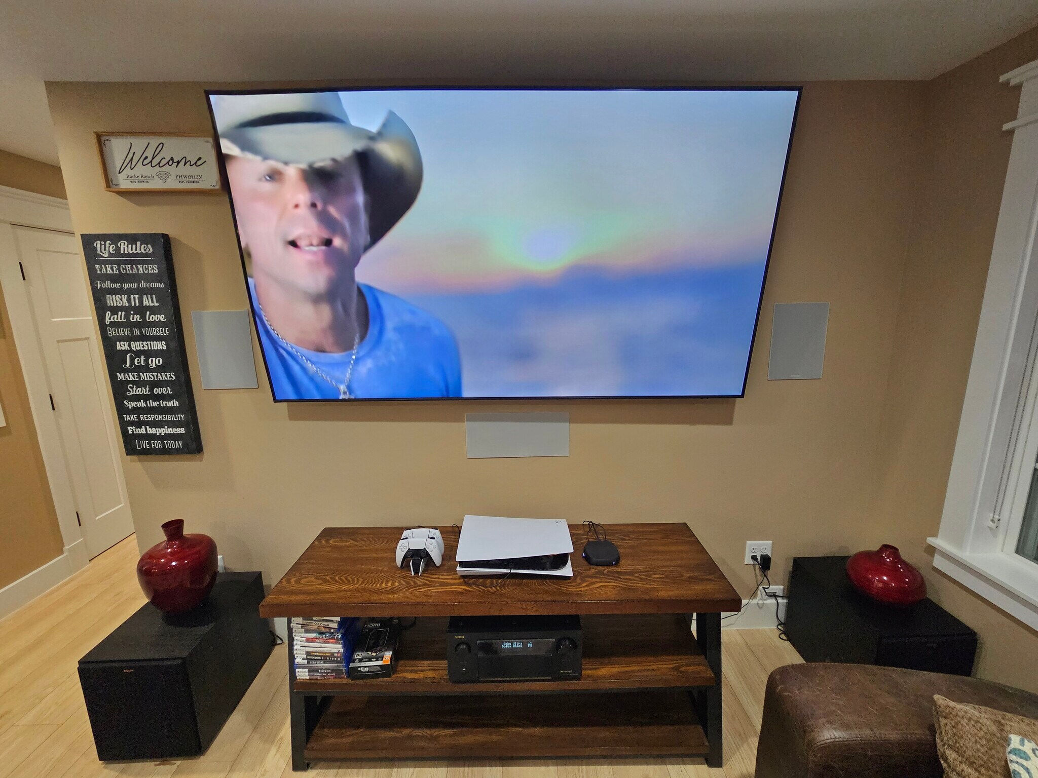 Building Photo - 435 High St